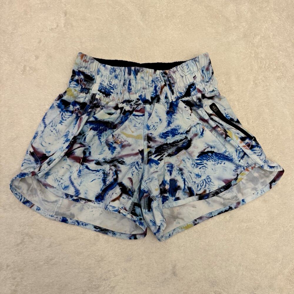 Lululemon White Blue Abstract Print Lined Pocket Running Athletic Shorts